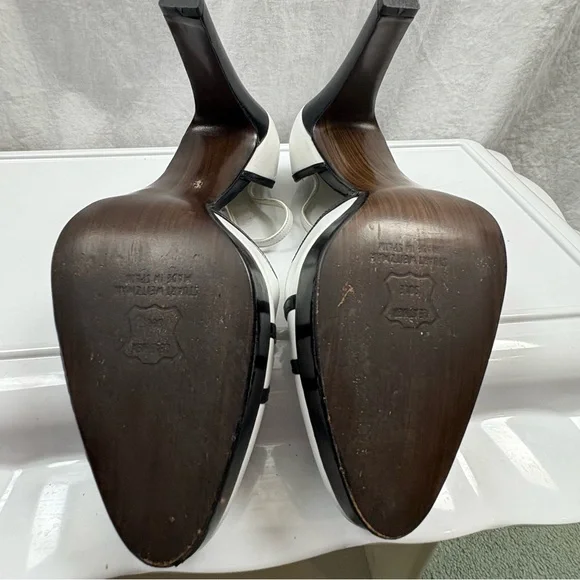 Stuart Weitzman White and Black High Heel Mary Jane 9.5 - Picture 9 of 9